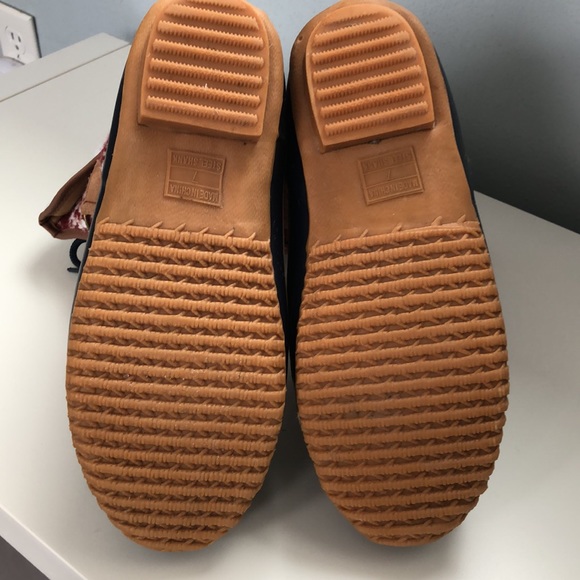 Khombu Maya Waterproof Snow Boot - Picture 7 of 16